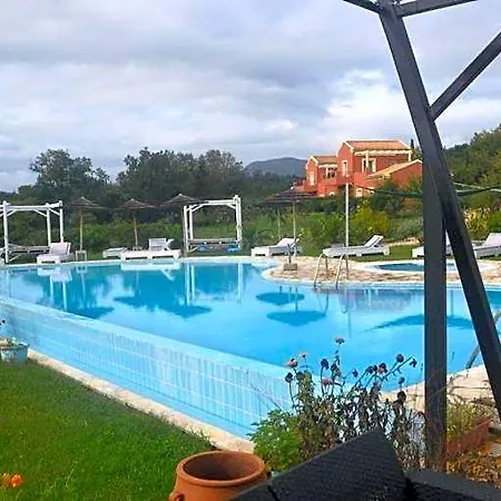 Pulades 3* Liapades